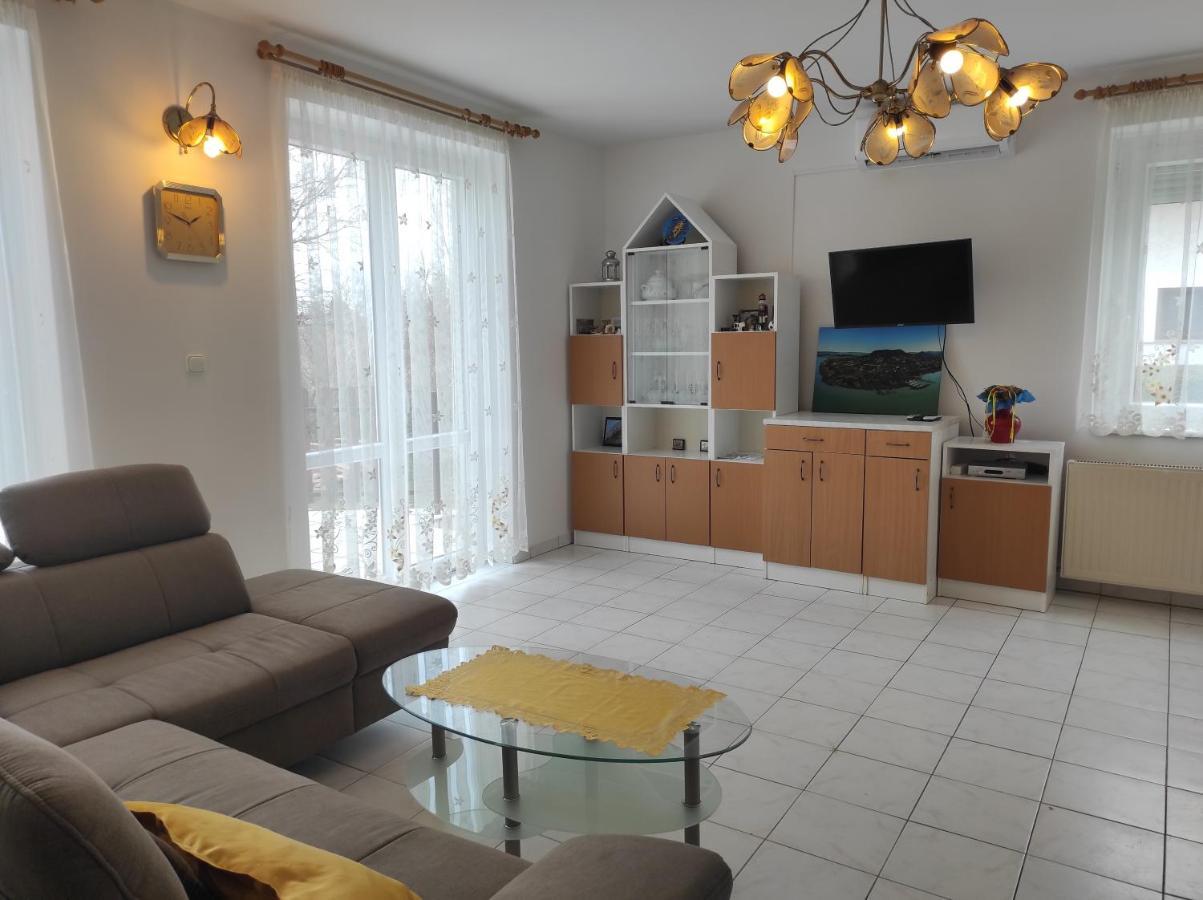 Badacsony Apartmanhaz 包道乔尼托毛伊 外观 照片